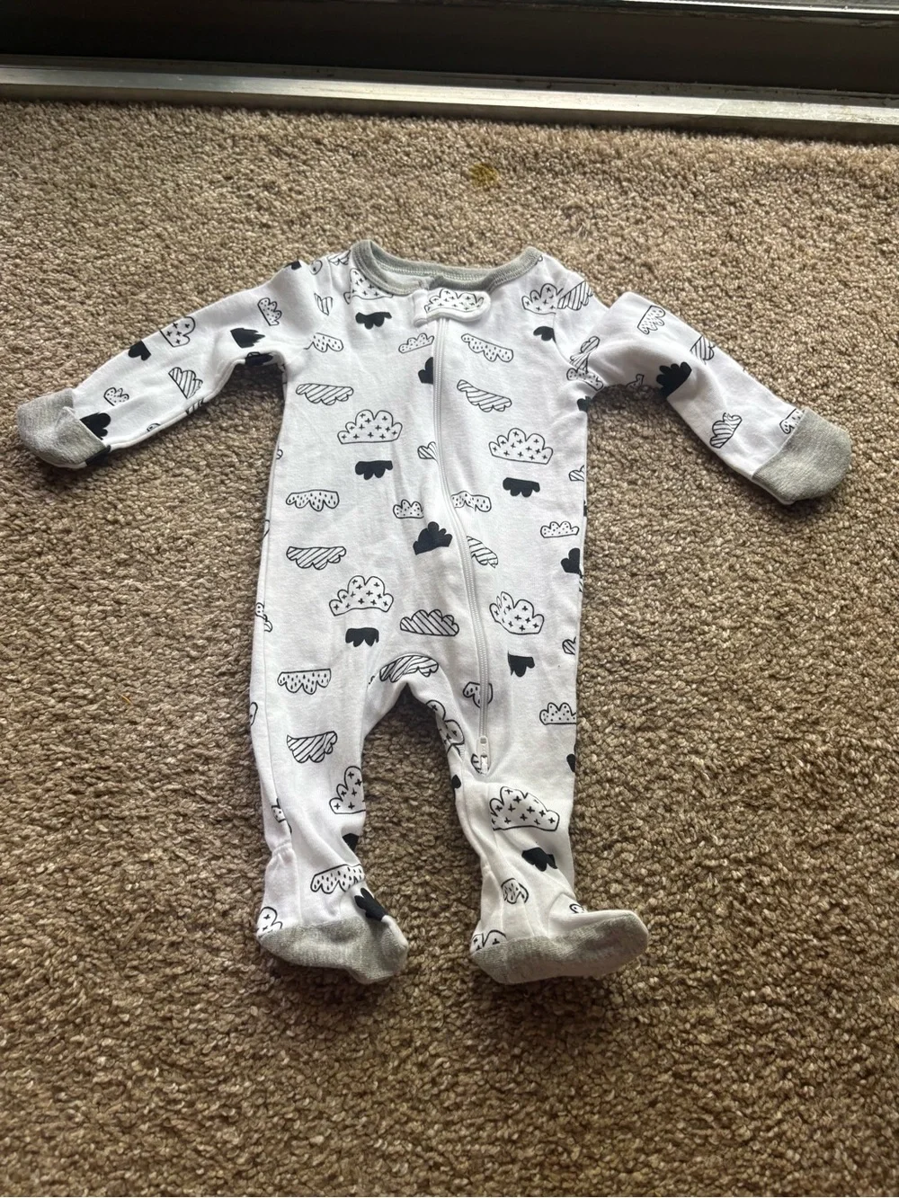 cloud island Gray and Black Cloud Print Footed Pajamas